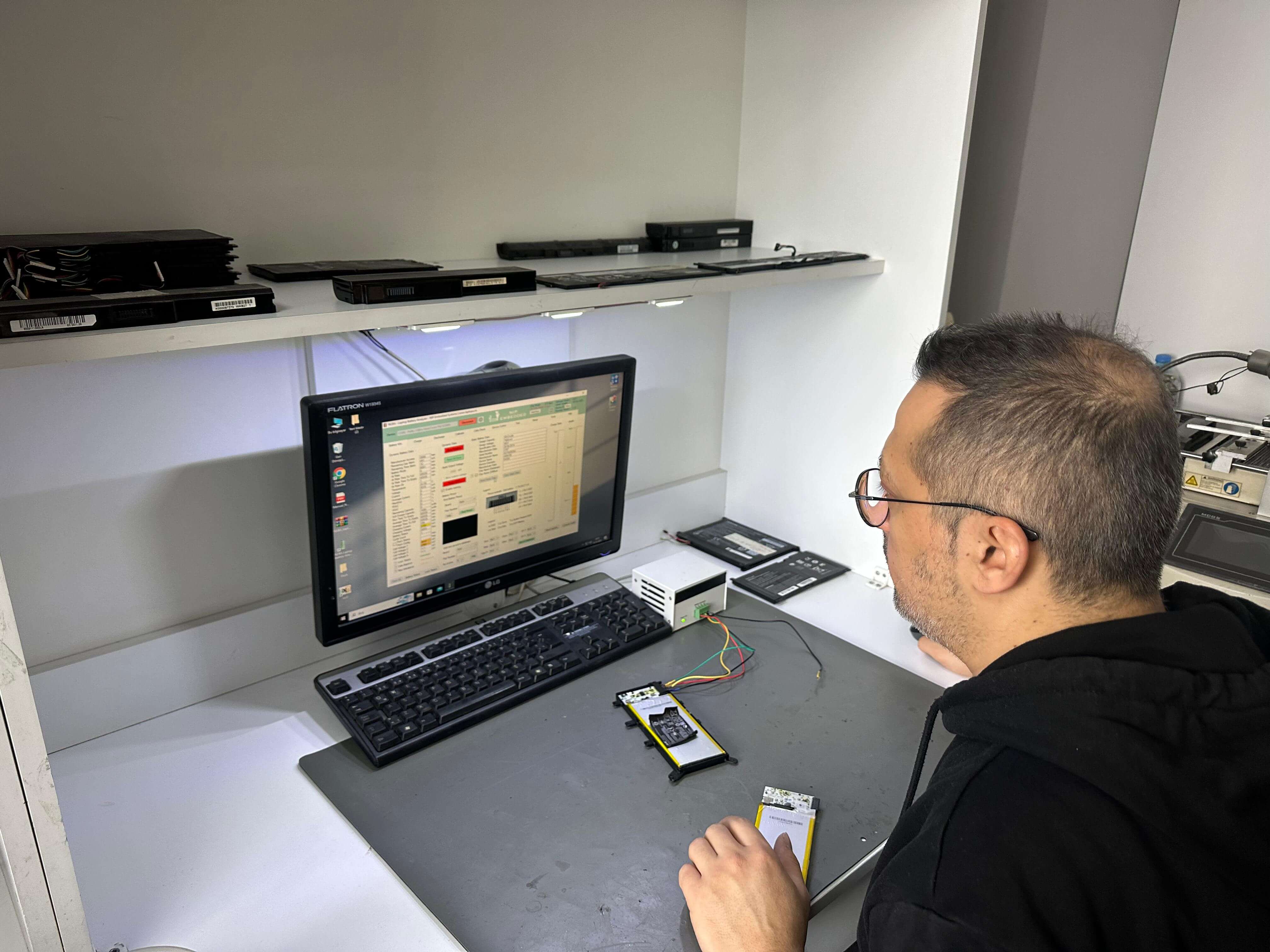 Her Marka Laptop Batarya Değişimi